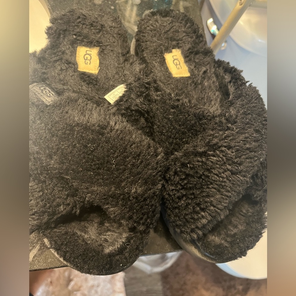 Ugg Black fur slides